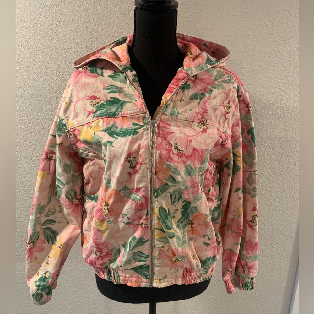 BDG Urban Outfitters Floral Denim Jacket